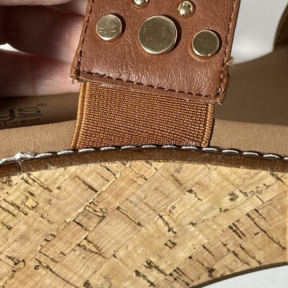 Corky’s BAD HABIT Slide Wedge Sandals Women’s Size 10 Brown Gold Stud Straps NEW - Picture 6 of 12